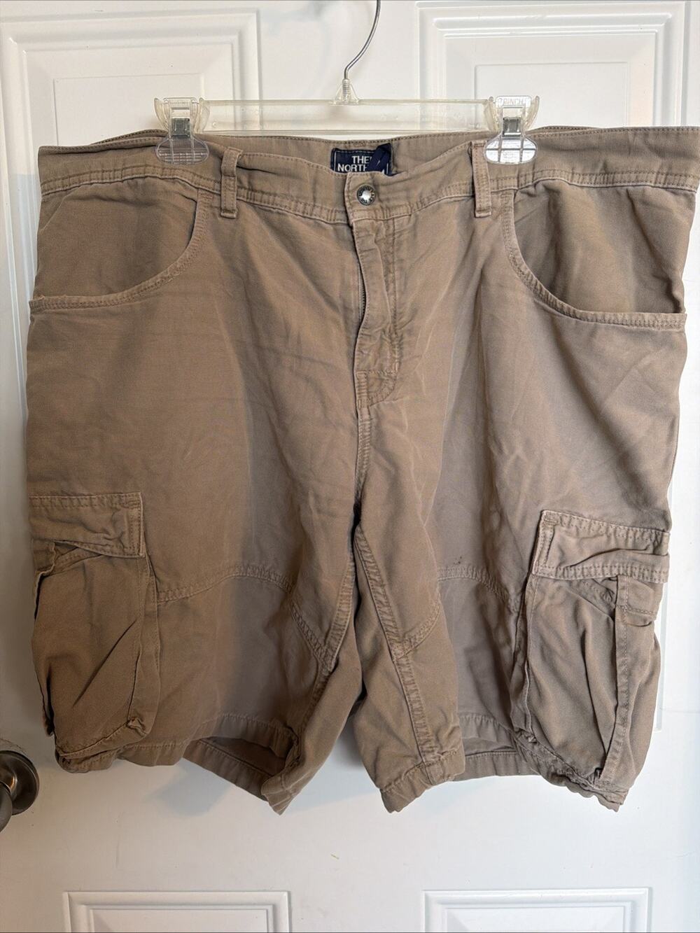 North Face Shorts Mens 40 Khaki Tan Cargo Outdoors Hiking Hiker Casual Adult